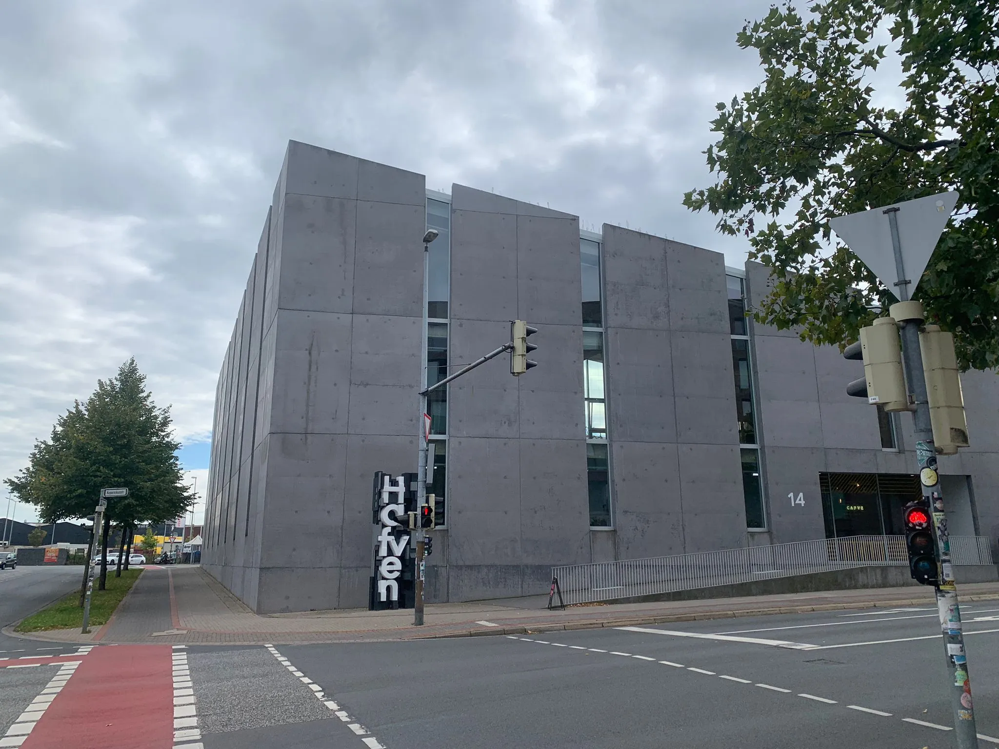 The main entrance into the Hafven building